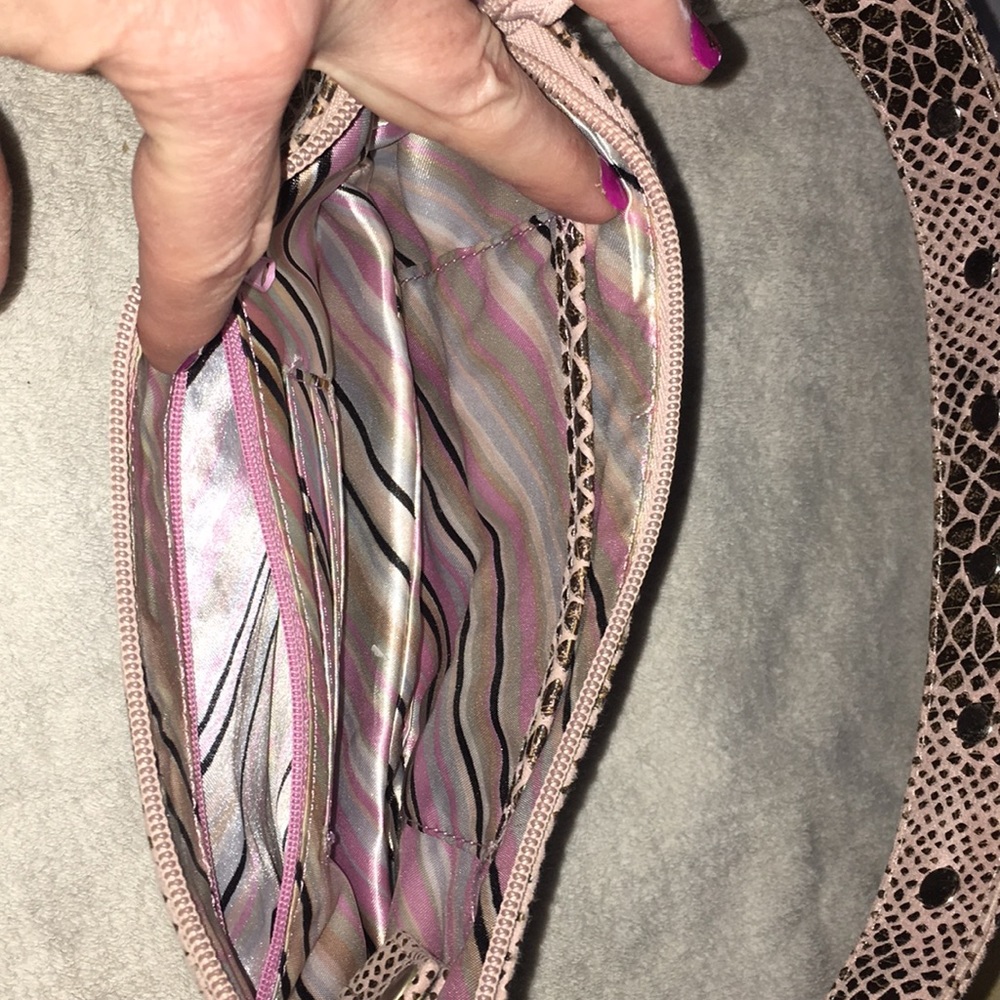 Purse - Picture 2 of 2
